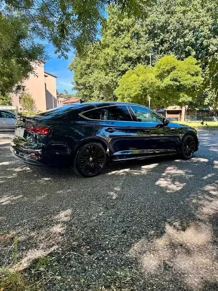 Usata Audi A5 190 CV (139 kW) 2019 Bluazzurro Coupé