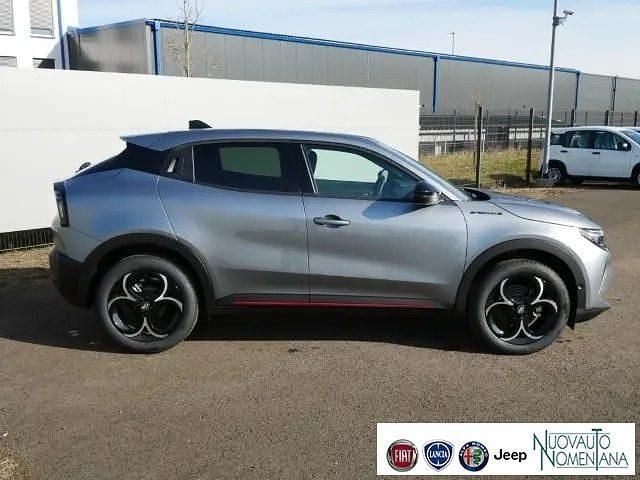 Nuova Alfa Romeo GT Junior Edizione Speciale 136 CV (100 kW) 2025 Grigio scuro SUV