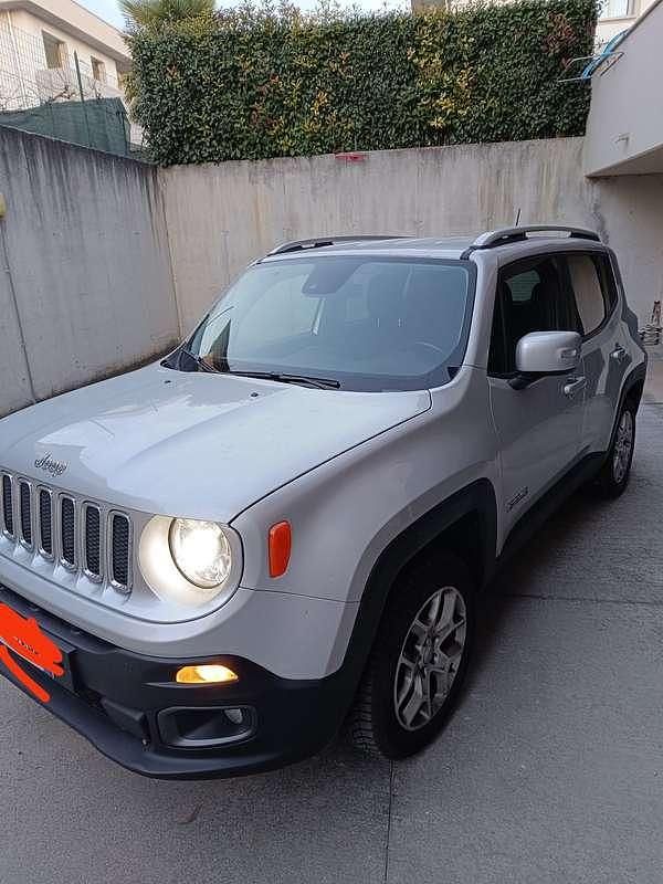 Usata Jeep Renegade Limited 140 CV (102 kW) 2015 SUV