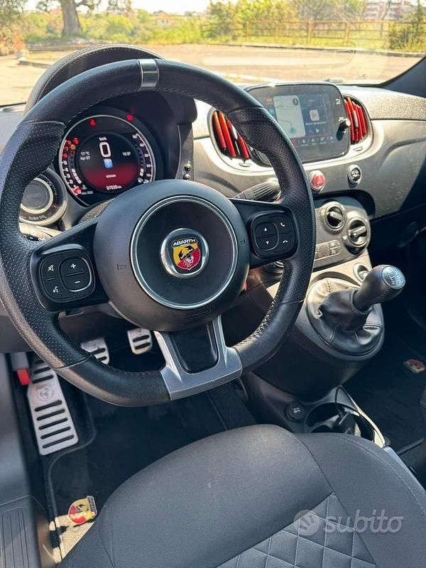 Usata Abarth 595 165 CV (121 kW) 2023 Grigio Berlina