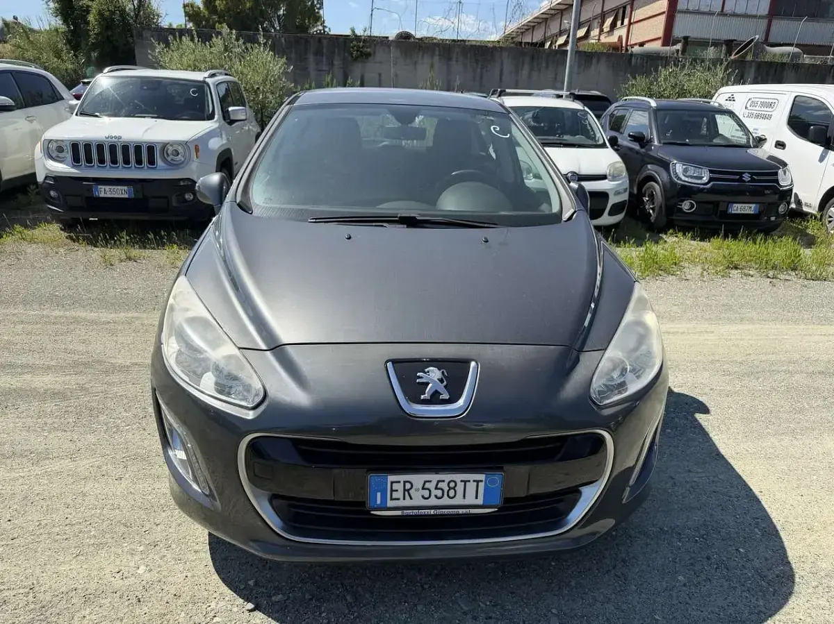 Usata Peugeot 308 Access 92 CV (67 kW) 2013 Other Berlina