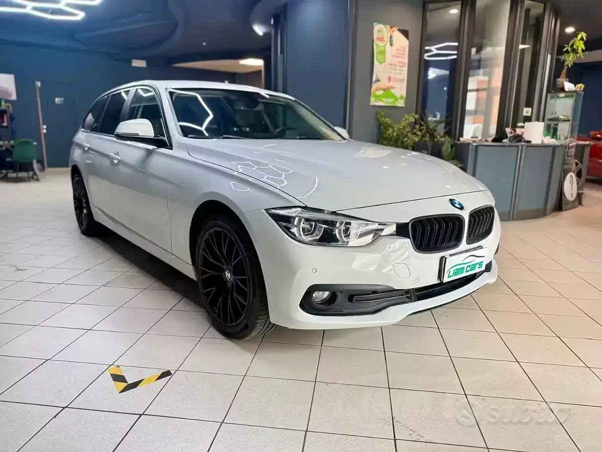 Usata BMW 320 Advantage 190 CV (139 kW) 2015 Bianco Station wagon