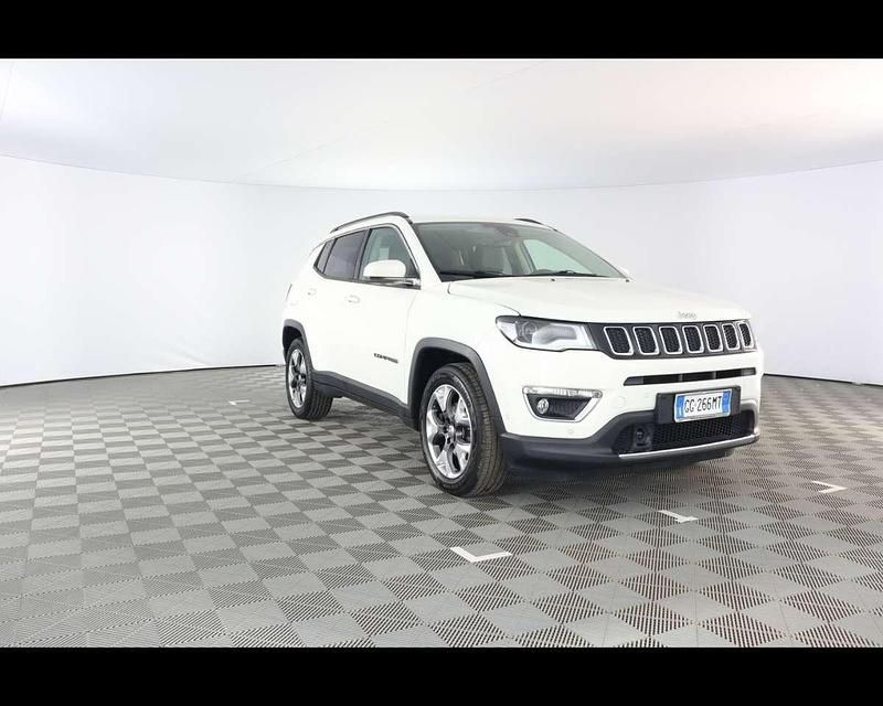 Usata Jeep Compass Limited 140 CV (102 kW) 2019 Bianco / pastello SUV