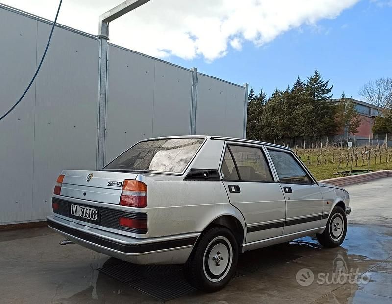 Usata Alfa Romeo Giulietta 1984 Grigio Berlina