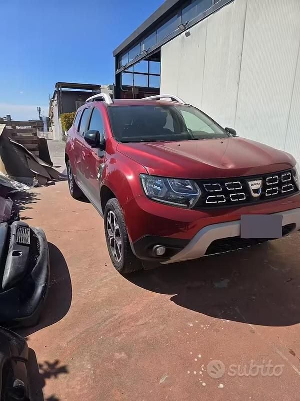 Usata Dacia Duster 100 CV (73 kW) 2020 Rosso SUV