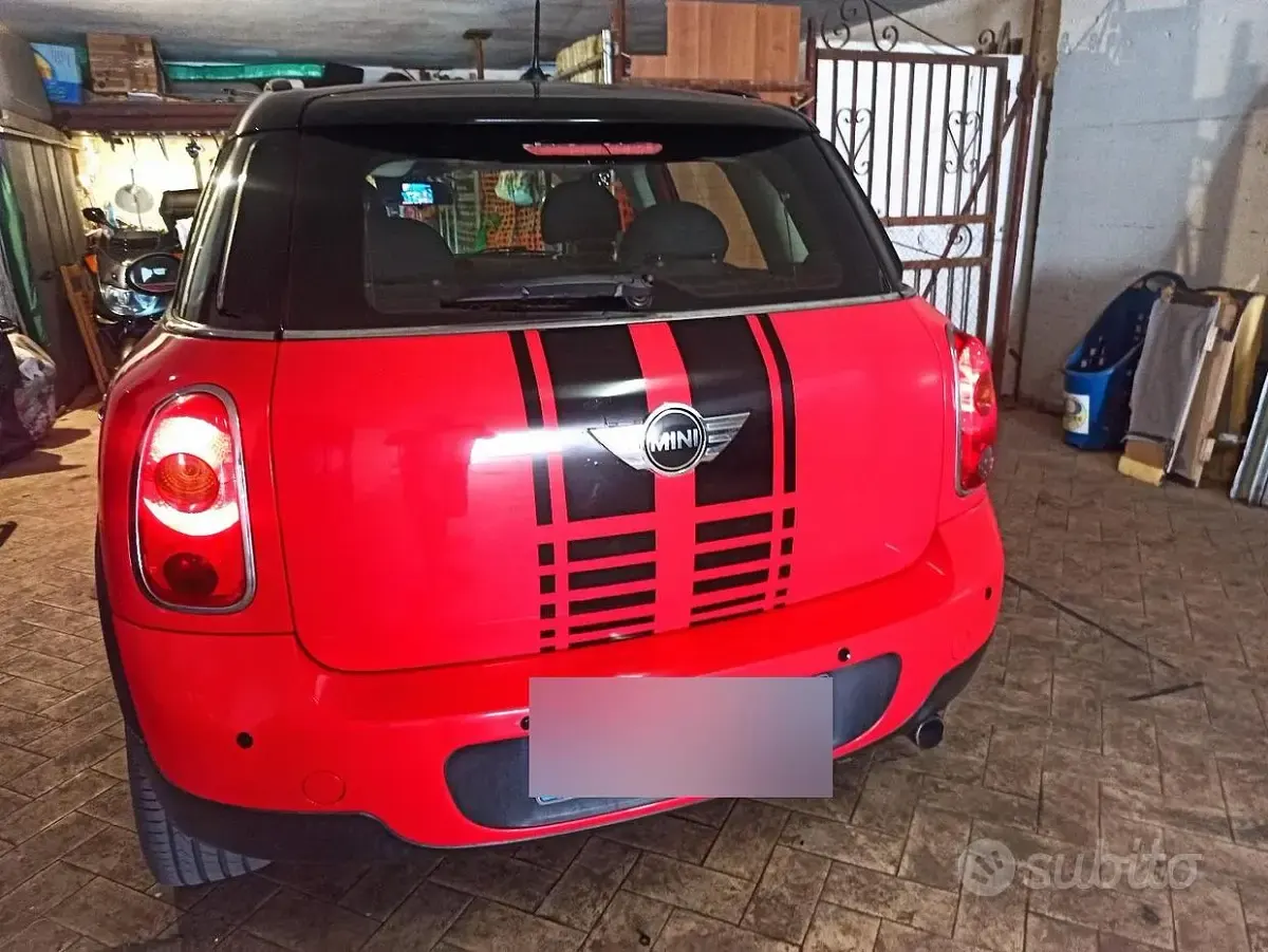 Usata Mini One Countryman 98 CV (72 kW) 2012 Rosso SUV