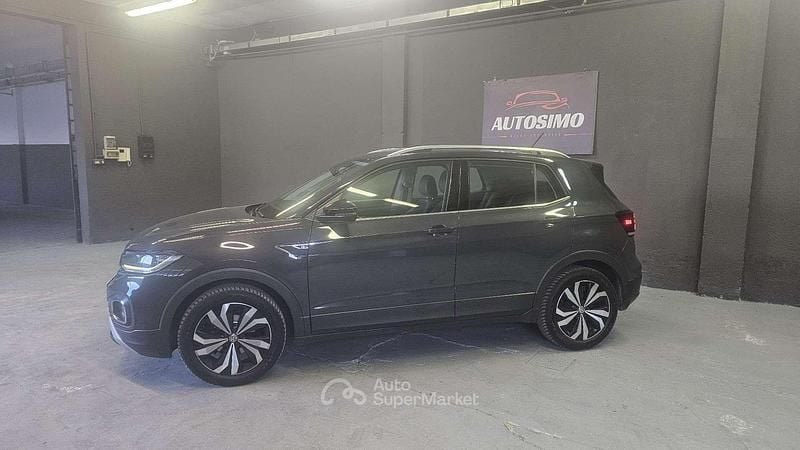 Usata VW T-Cross Advance 95 CV (69 kW) 2020 Grigio SUV