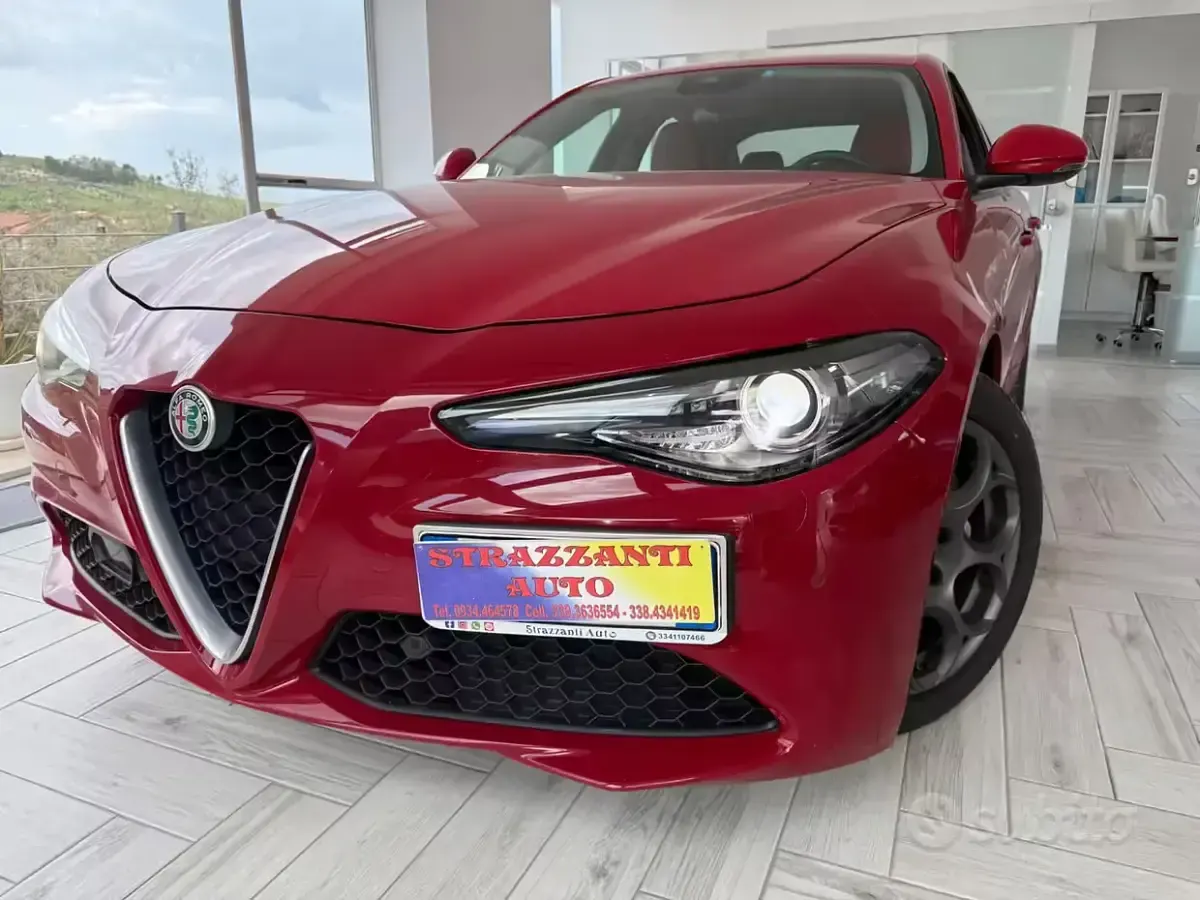 Occasion Alfa Romeo Giulia 150 PK (110 kW) 2019 Rood Sedan