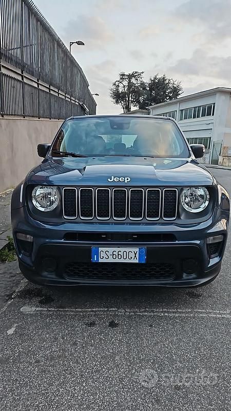 Usata 2024 Jeep Renegade SUV | 18.500 € (Ottimo prezzo) - Immagine 1/4