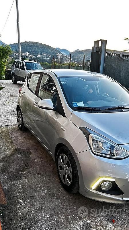 Usata Hyundai i10 2015 Grigio Utilitaria