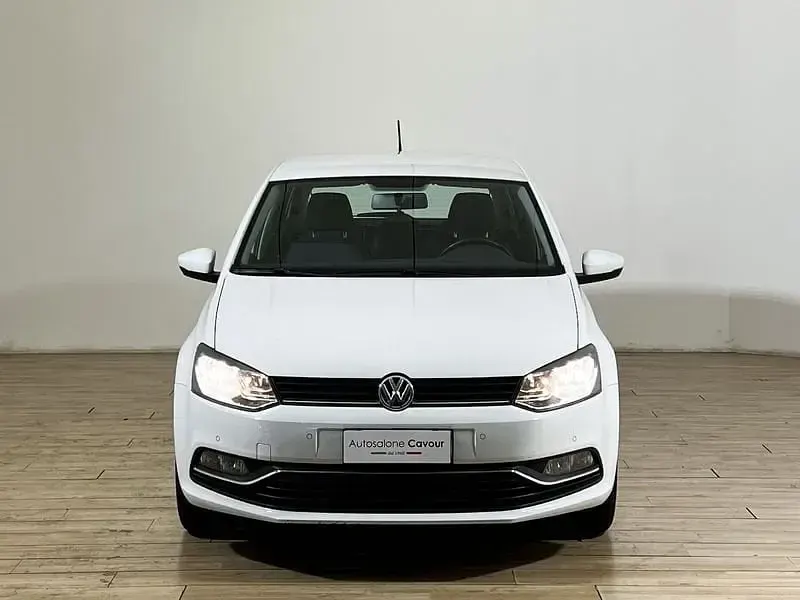 Usata VW Polo Comfortline 75 CV (55 kW) 2016 Pure white Utilitaria