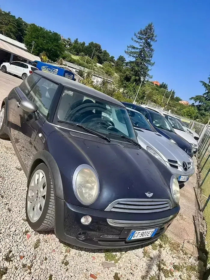 Usata Mini Cooper 116 CV (85 kW) 2006 Bluazzurro Utilitaria