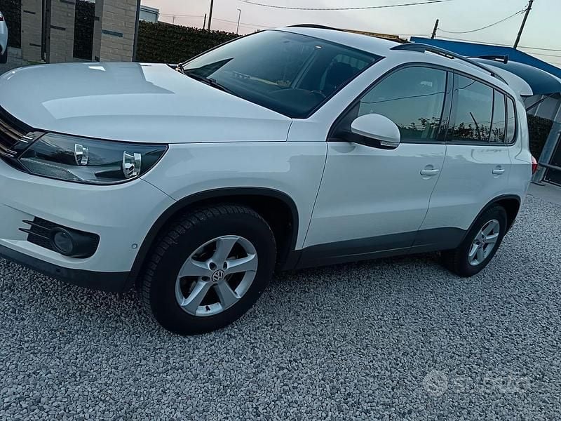 Bianco Usata 2012 VW Tiguan SUV | 6500 € (Super prezzo) - Immagine 1/4