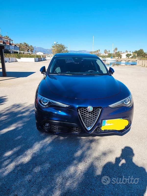 Usata Alfa Romeo Stelvio 2018 Blu SUV