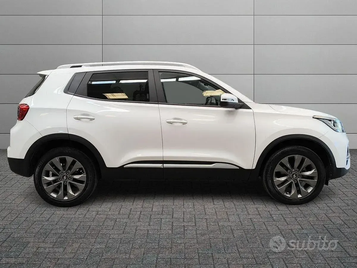 Usata DR DR 4.0 116 CV (85 kW) 2023 Bianco SUV