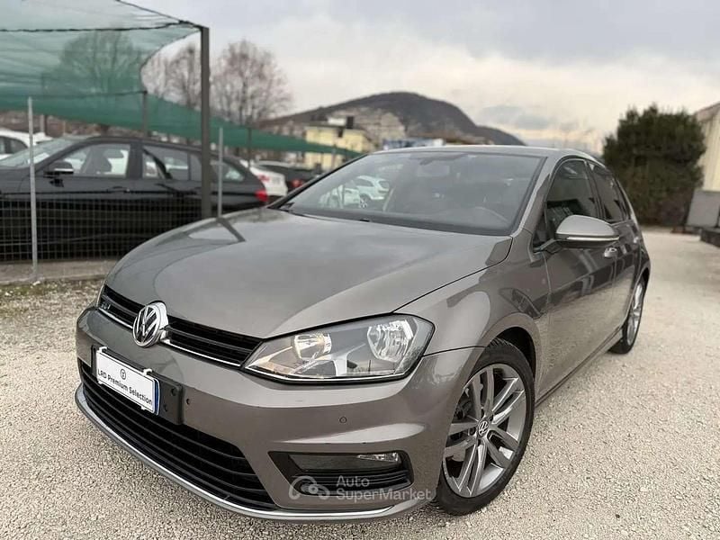 Usata VW Golf VII R-line Edition 110 CV (80 kW) 2016 Grigio Berlina