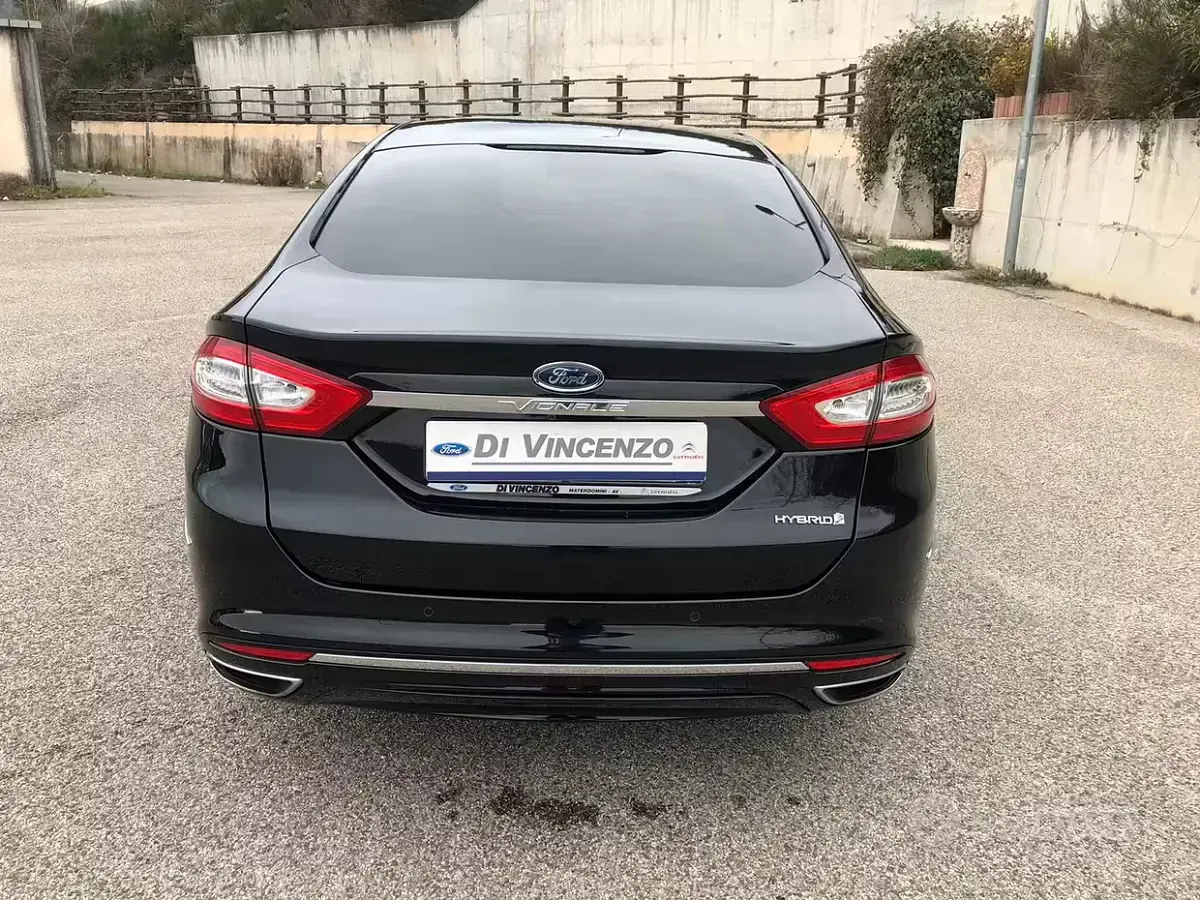 Usata Ford Mondeo Vignale 140 CV (102 kW) 2019 Nero Berlina