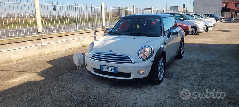 Occasion Mini Cooper D 109 ch (80 kW) 2010 Blanc Citadine