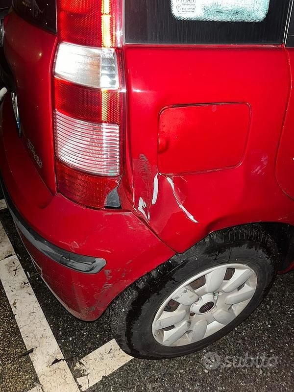 Usata Fiat Panda 60 CV (44 kW) 2012 Rosso Utilitaria