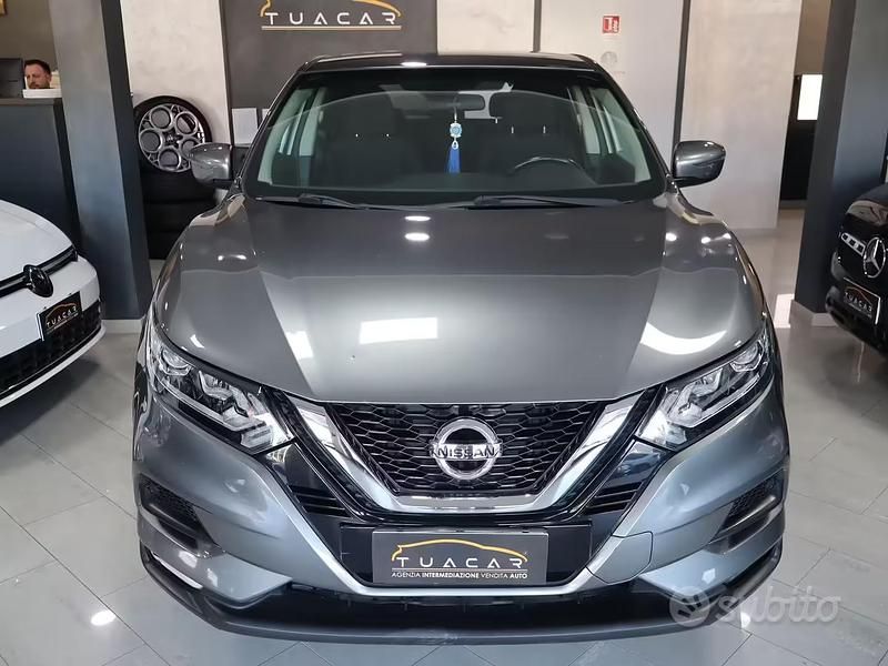 Usata Nissan Qashqai 116 CV (85 kW) 2020 Grigio SUV