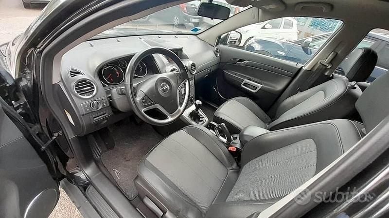 Usata Opel Antara Cosmo 149 CV (109 kW) 2009 Nero SUV