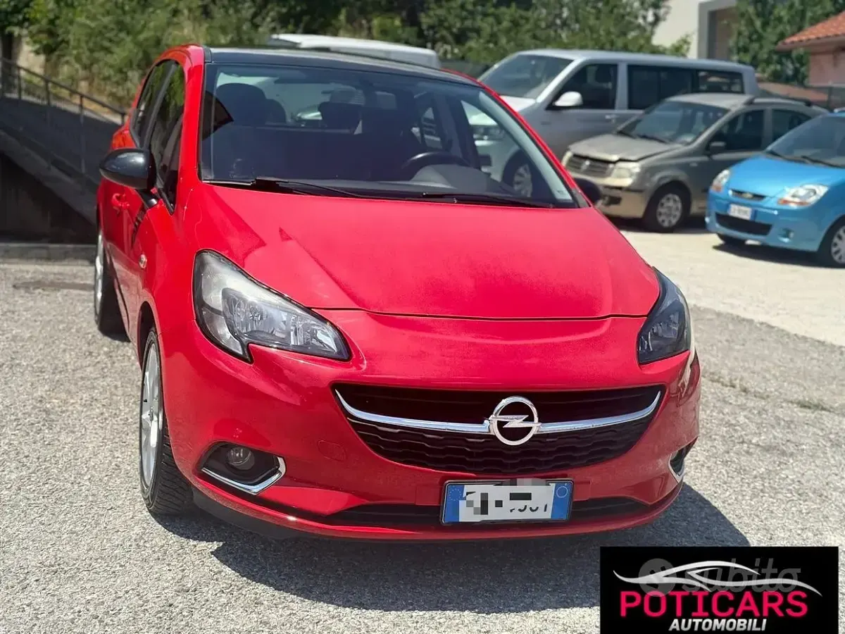Usata Opel Corsa 90 CV (66 kW) 2015 Rosso Utilitaria