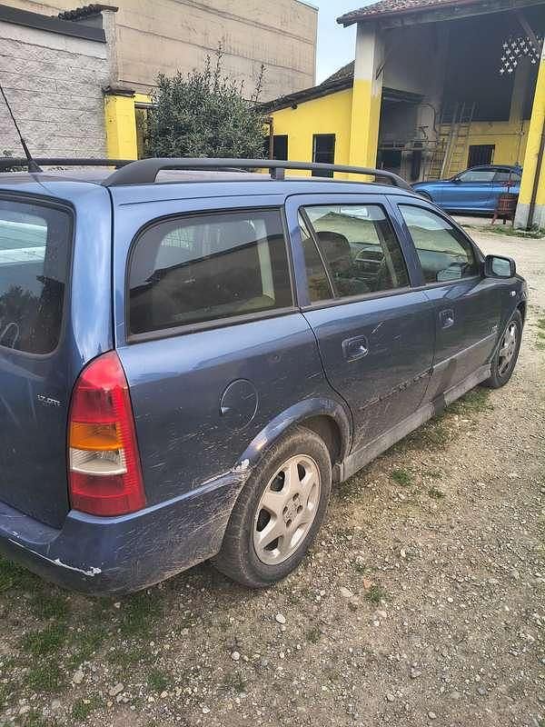 Usata Opel Astra Club 75 CV (55 kW) 2003 Blu/azzurro Station wagon