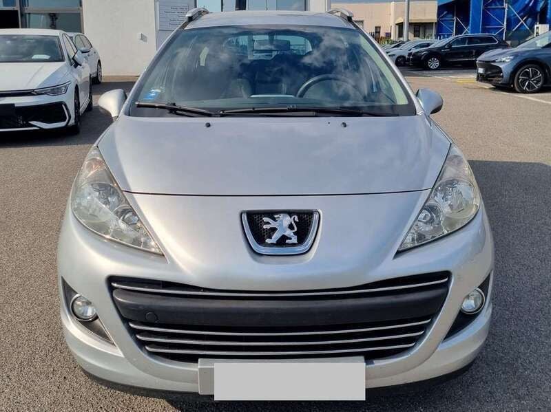 Usata Peugeot 207 73 CV (53 kW) 2010 Argento Station wagon