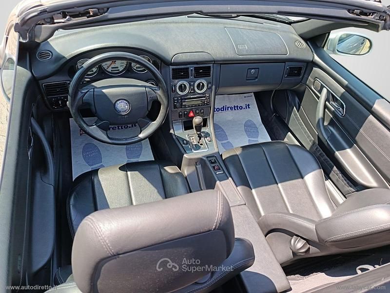 Usata Mercedes SLK230 193 CV (141 kW) 1997 Argento Cabrio