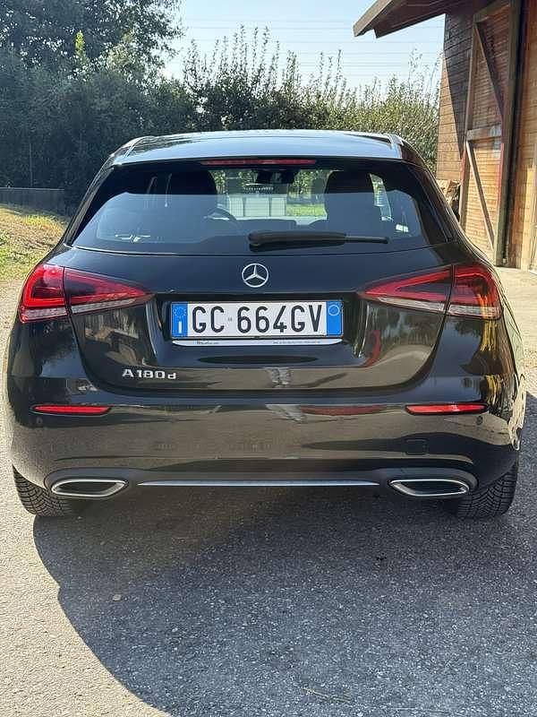 Usata Mercedes A180 116 CV (85 kW) 2020 Berlina