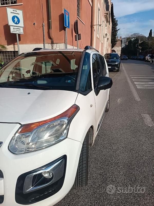Usata Citroën C3 Picasso 92 CV (67 kW) 2015 Bianco Monovolume