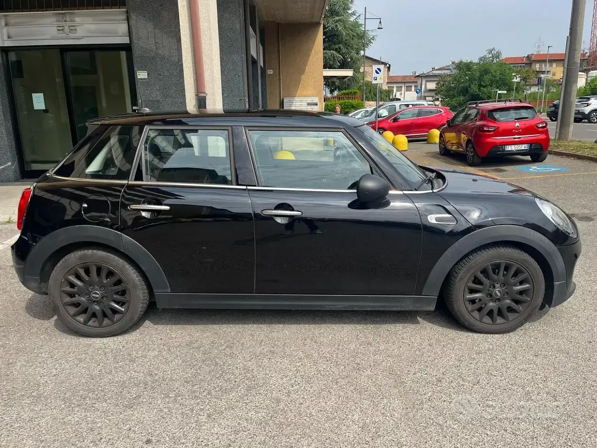 Usata Mini One D 95 CV (69 kW) 2016 Grigio Utilitaria