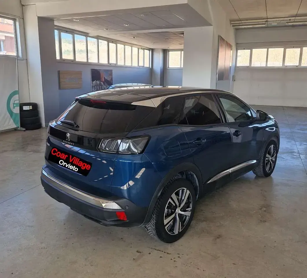 Usata Peugeot 3008 Allure 136 CV (100 kW) 2024 Blu/azzurro SUV