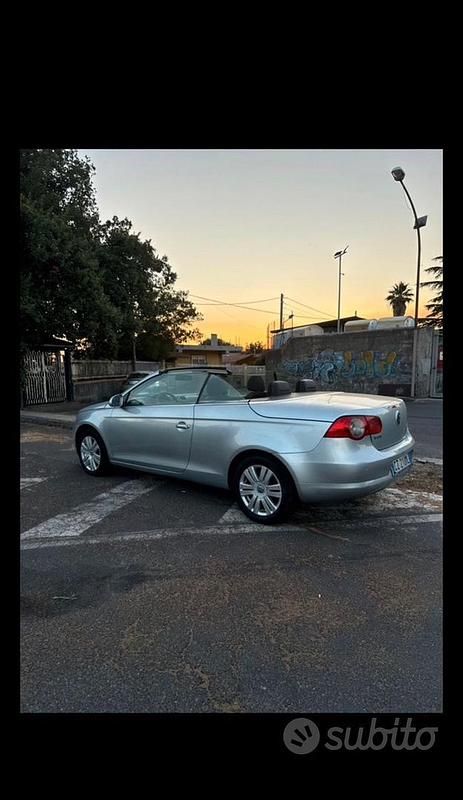 Usata VW Eos 210 CV (154 kW) 2007 Grigio Cabrio