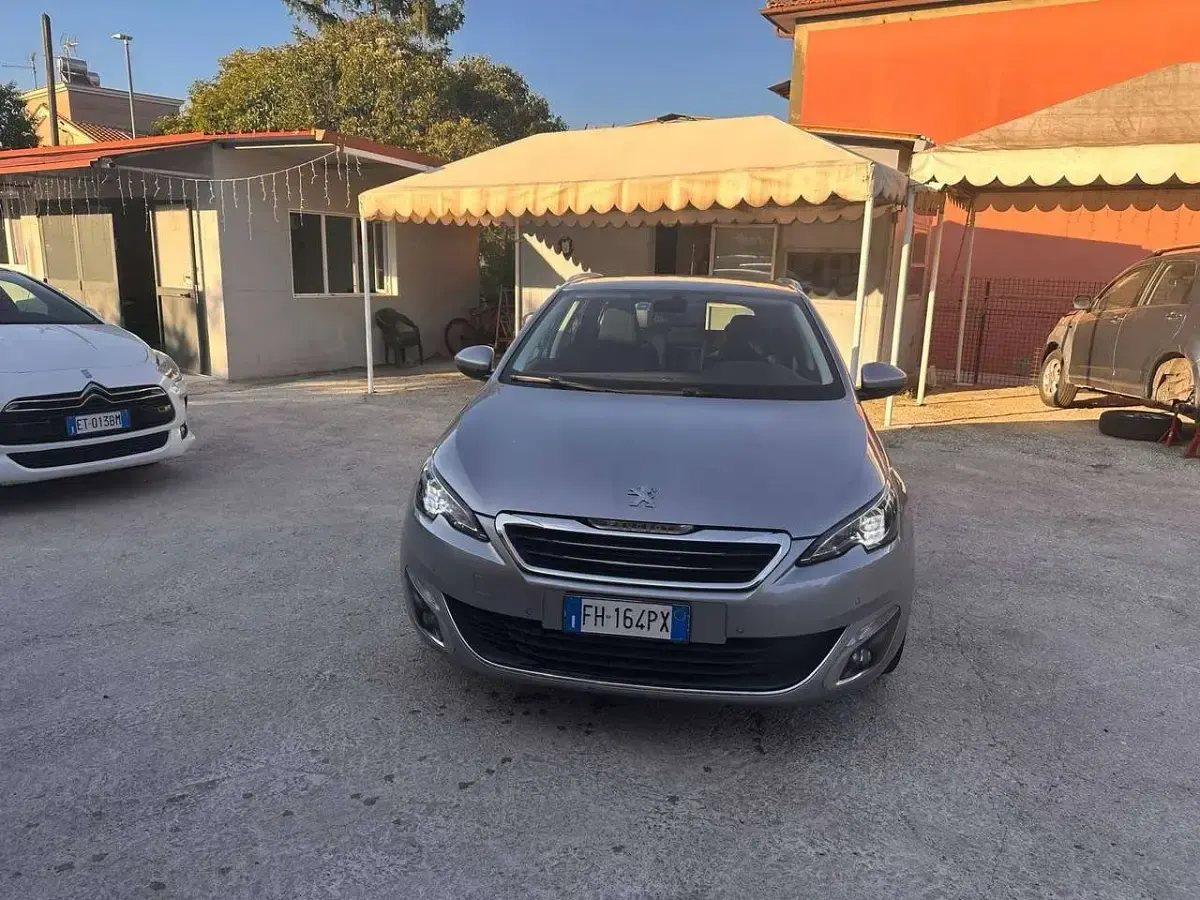 Usata Peugeot 308 Allure 120 CV (88 kW) 2017 Grigio Station wagon