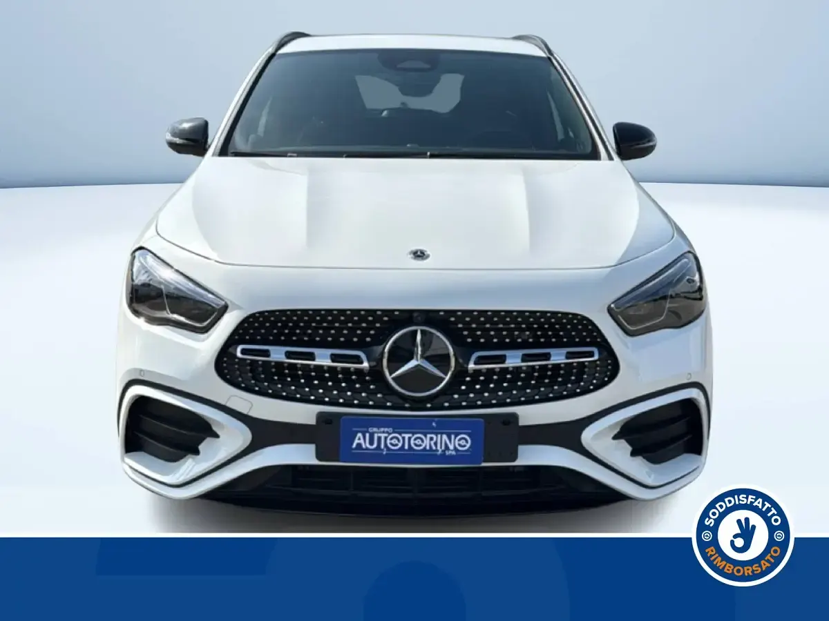 Nuova Mercedes GLA220 Advanced Plus 190 CV (139 kW) 2026 Bianco pastello SUV