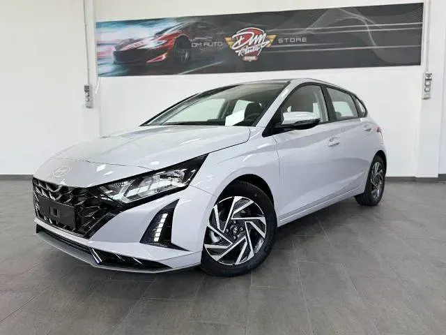 Nuova Hyundai i20 90 CV (66 kW) 2026 Grigio Utilitaria