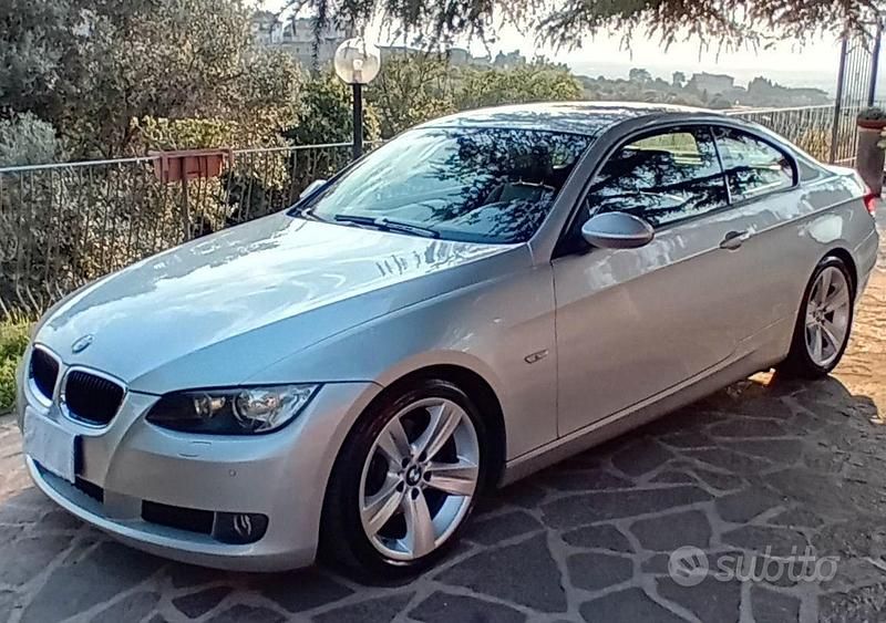 Usata BMW 320 Efficient Dynamics 177 CV (130 kW) 2009 Grigio Coupé