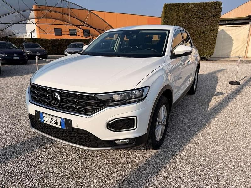Usata VW T-Roc Business 150 CV (110 kW) 2022 Pure white SUV