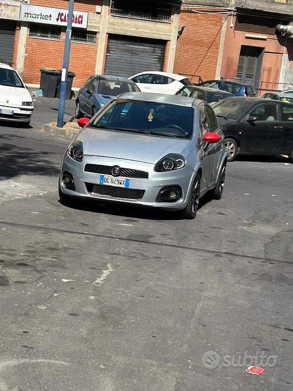 Usata Fiat Grande Punto 90 CV (66 kW) 2006 Utilitaria