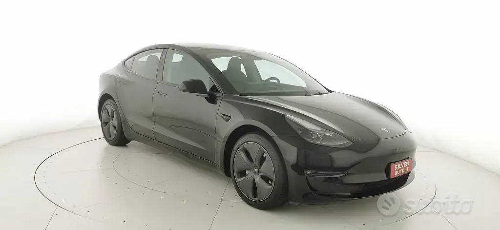 Usata Tesla Model 3 152 kW (208 CV) 2022 Nero Berlina