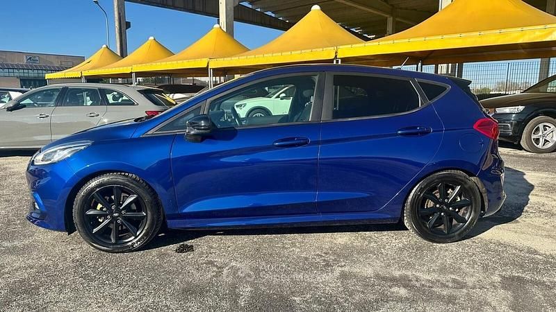 Usata Ford Fiesta ST-Line 101 CV (74 kW) 2018 Blu Utilitaria