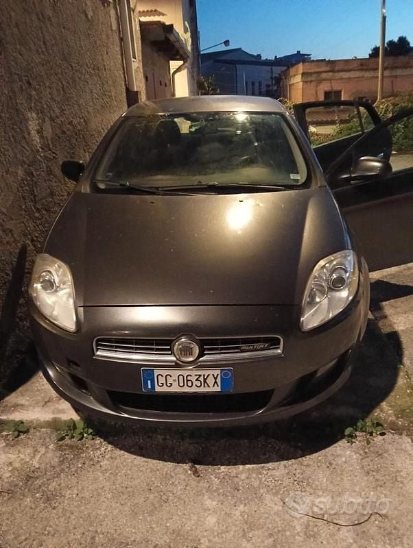 Grigio Usata 2007 Fiat Bravo Due volumi | 1000 € - Immagine 1/4