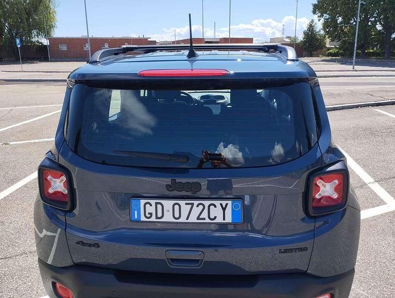 Usata Jeep Renegade Night Eagle 120 CV (88 kW) 2021 Blu/azzurro SUV