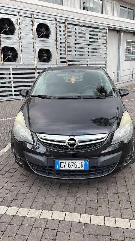 Usata Opel Corsa 86 CV (63 kW) 2014 Utilitaria