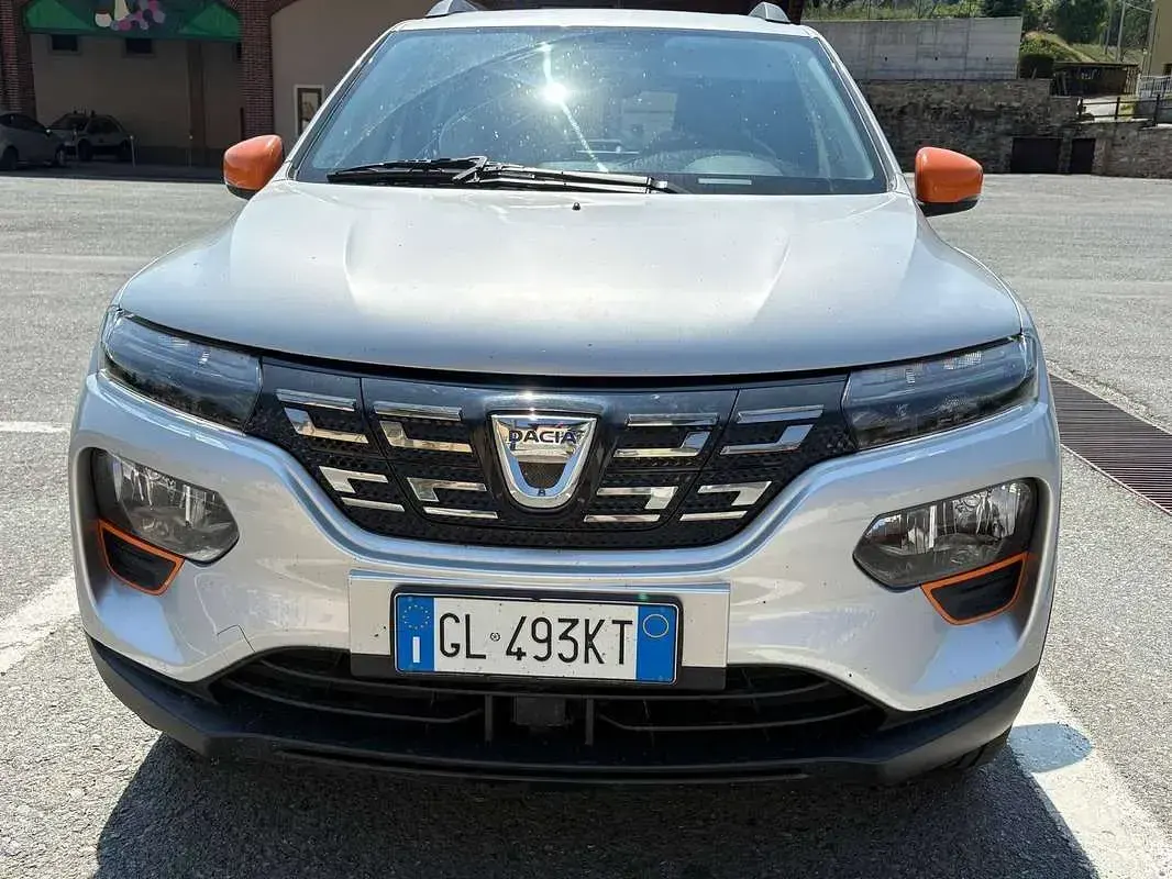 Usata Dacia Spring Comfort Plus 19 kW (26 CV) 2023 Utilitaria