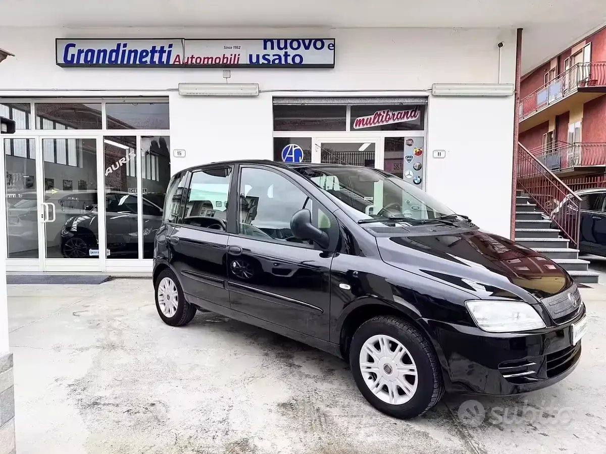 Usata Fiat Multipla Dynamic 120 CV (88 kW) 2008 Nero Monovolume
