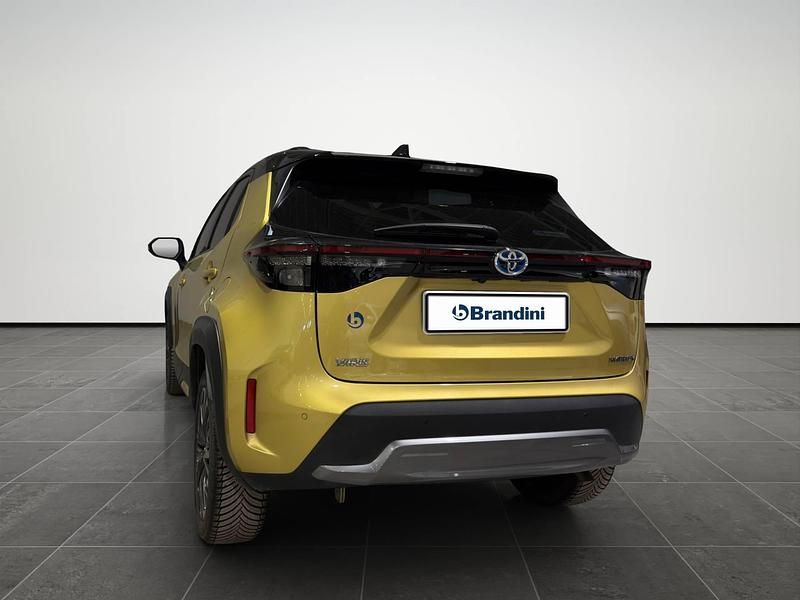 Usata Toyota Yaris Cross Trend 116 CV (85 kW) 2022 Giallo tetto nero SUV