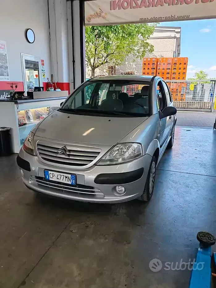 Usata Citroën C3 Elegance 60 CV (44 kW) 2006 Grigio Berlina