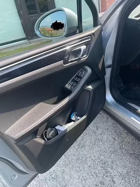 Usata Porsche Macan 250 CV (183 kW) 2015 Argento SUV